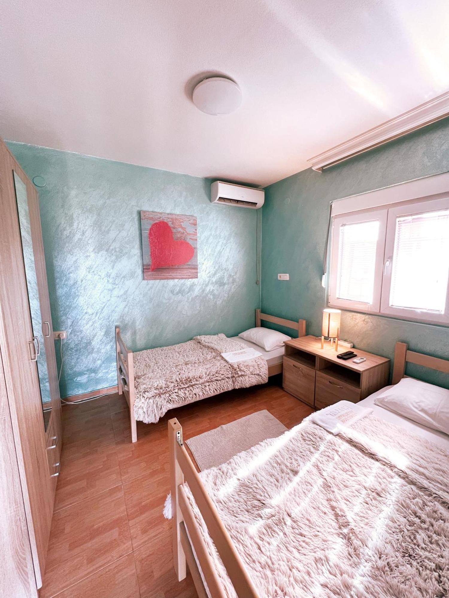 Aerodrom Apartment