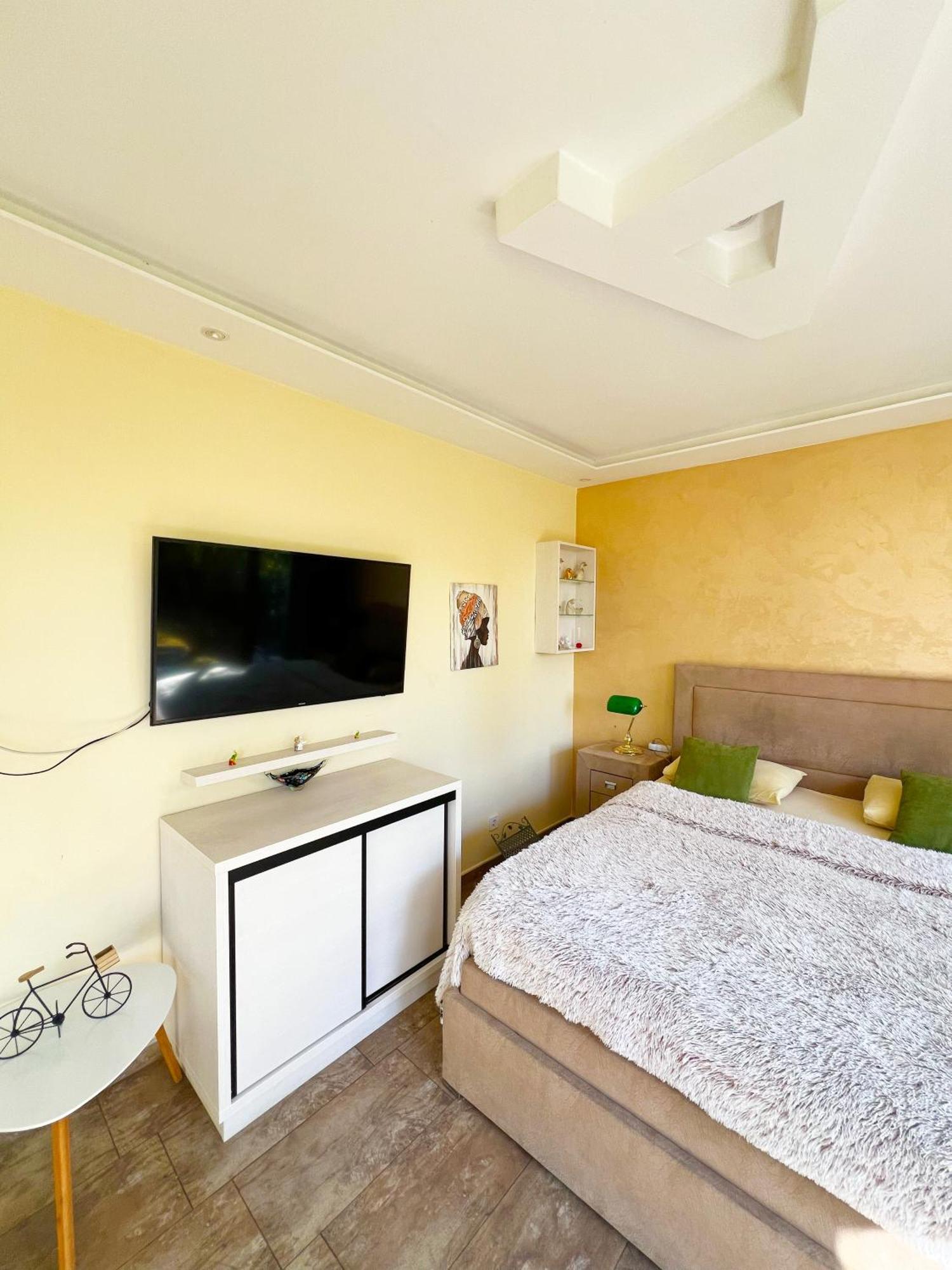 Apartment Aerodrom Podgorica